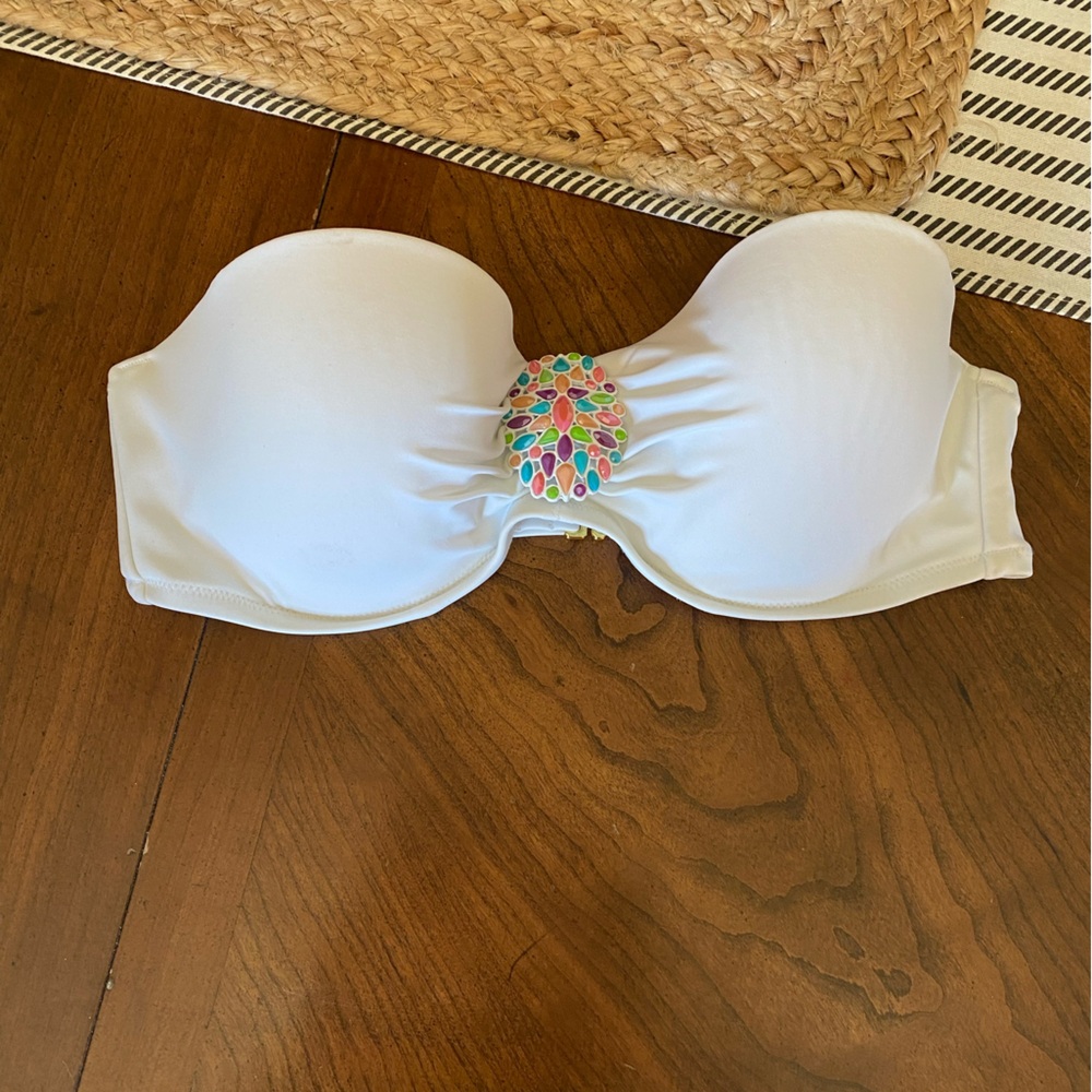 Swimsuit top